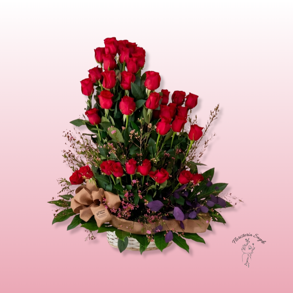Floristeria Sayde - 2026-05-14T114434.236 centro con rosas