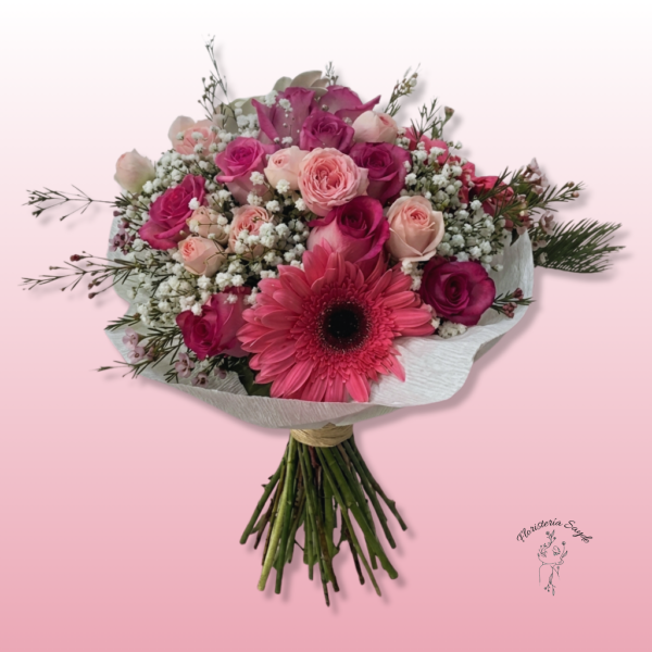 Ramo estilo boho en colores rosas