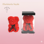 oso de pétalo rosas