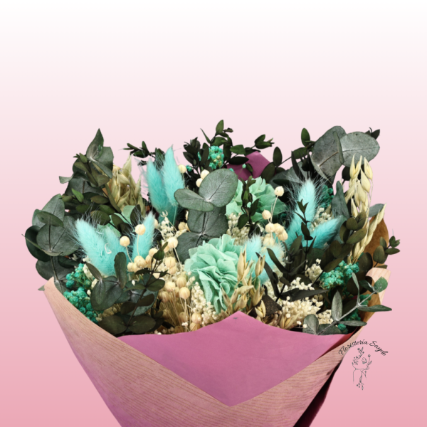Ramo preservado con hortensias y eucalipto