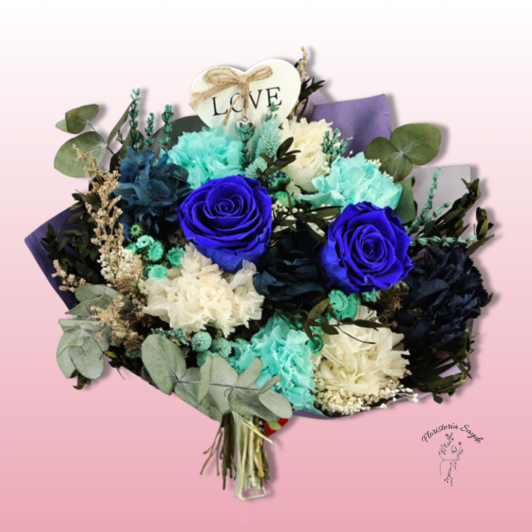 ramo preservado con rosas y hortensias